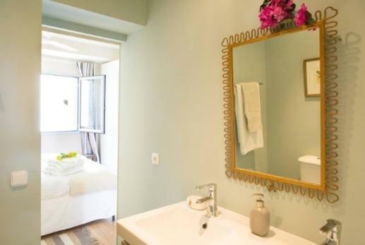 Peaceful Top Floor Apt W Balconies - Cambridge Right - Ac Funchal  Exterior photo